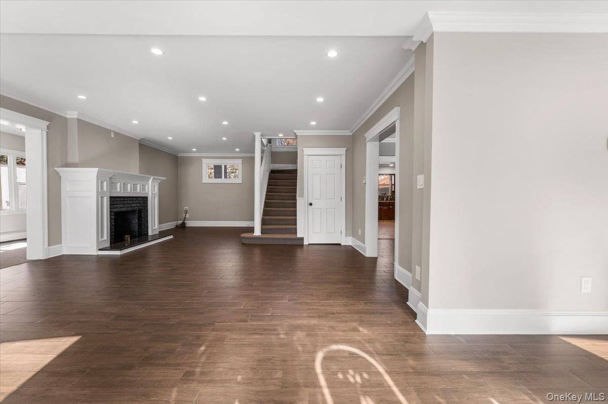 #2 photo, 348 Mulry Lane, Lawrence , NY 11559