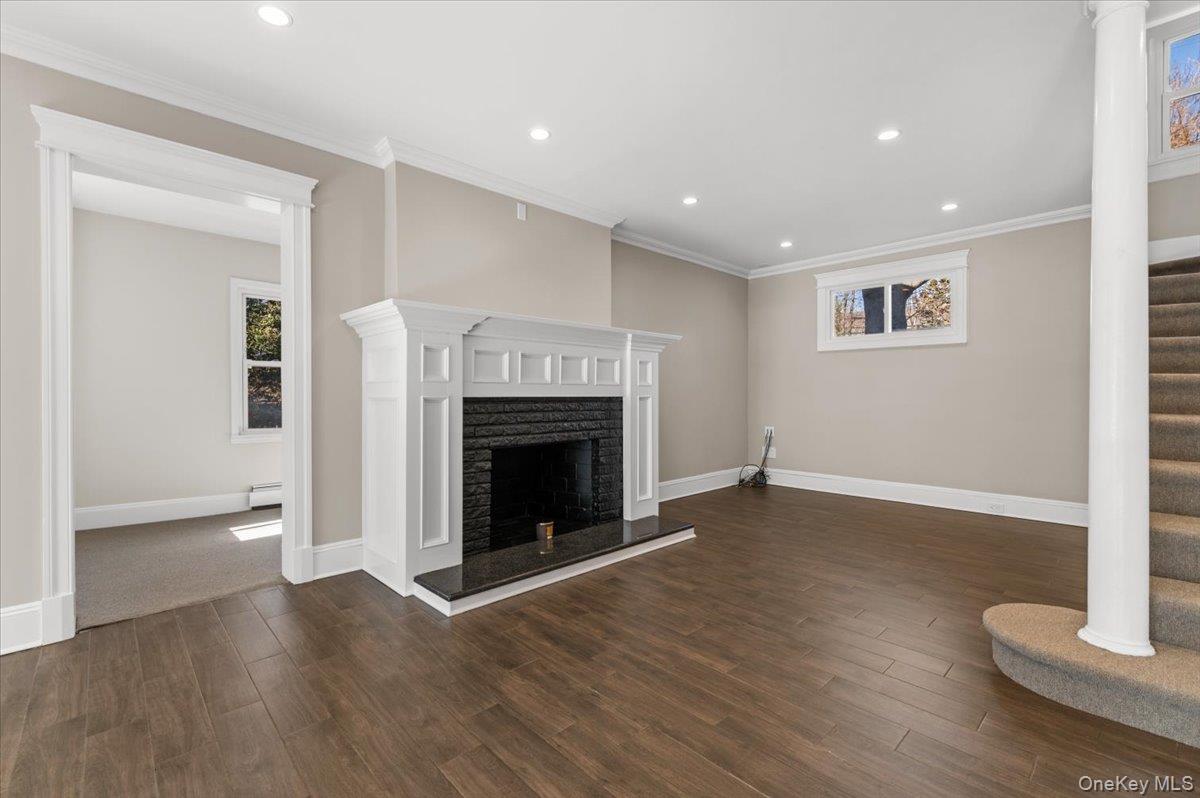 #5 photo, 348 Mulry Lane, Lawrence , NY 11559