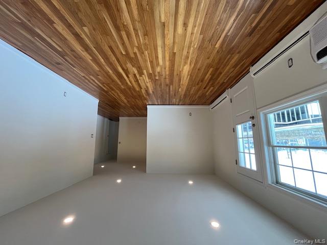 #5 photo, 96 Shore Road, Port Washington , NY 11050