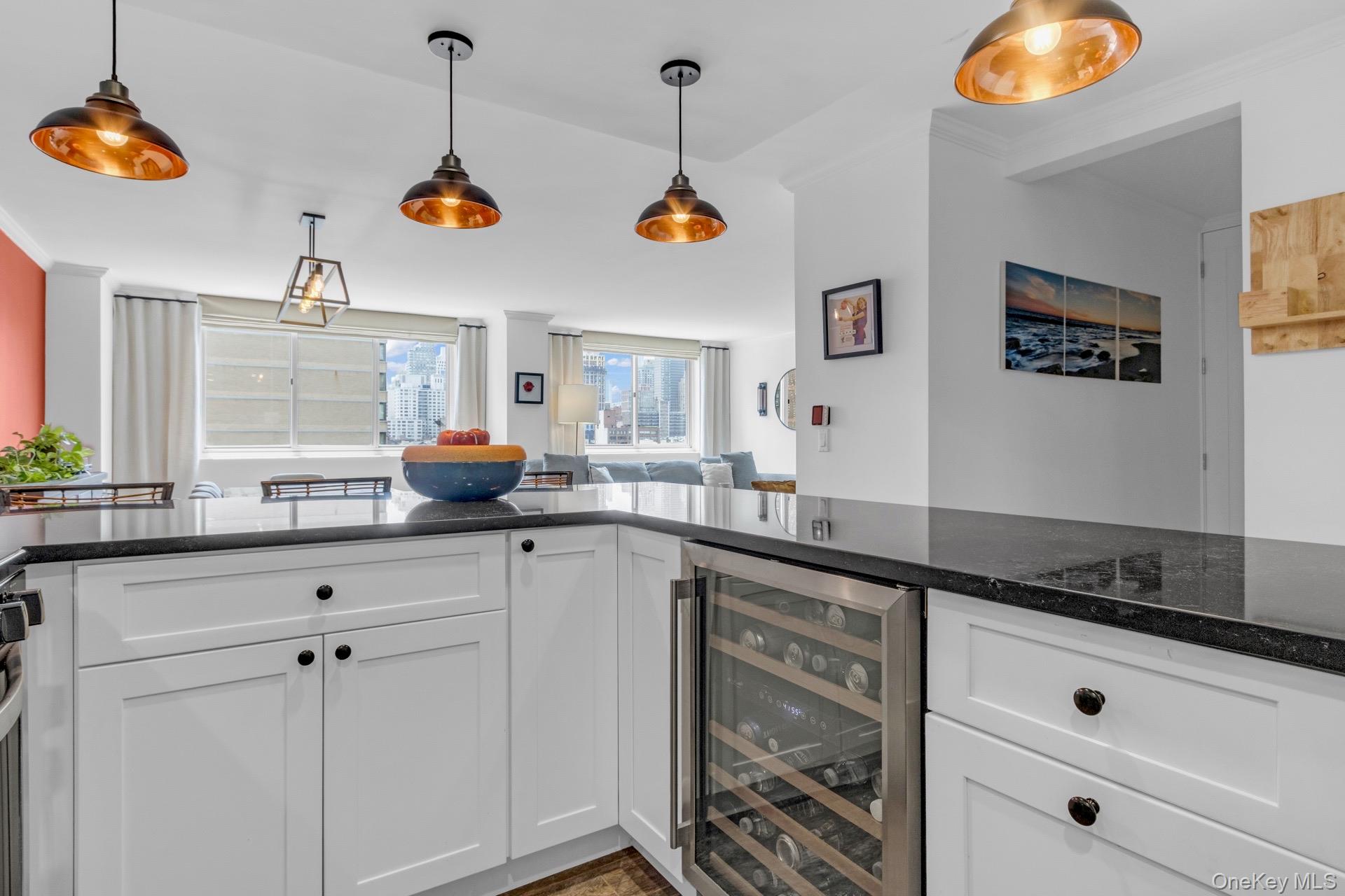 #3 photo, 345 E 93rd Street, ম্যানহাটন New York (Manhattan) , NY 10128