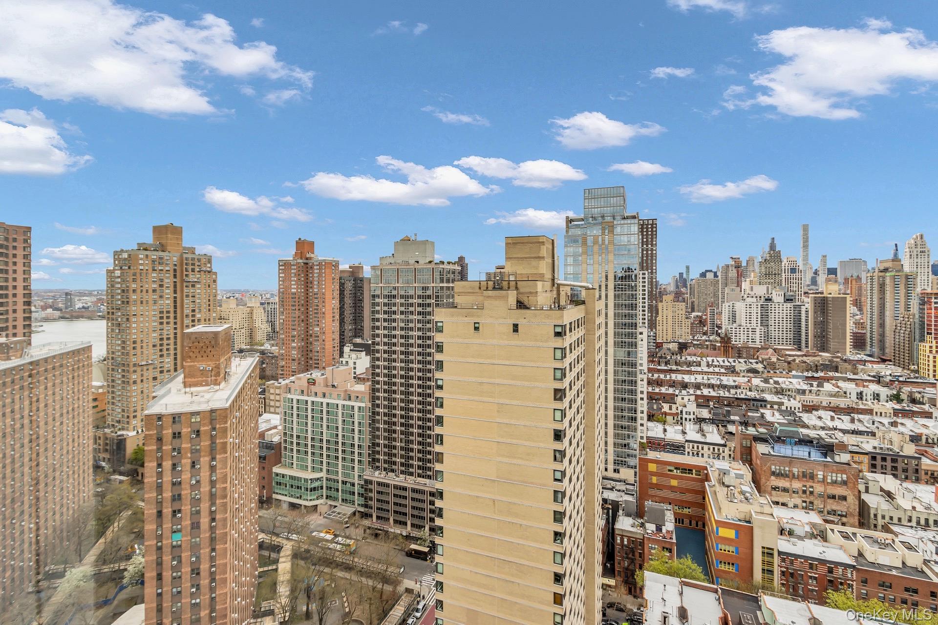 #14 photo, 345 E 93rd Street, ম্যানহাটন New York (Manhattan) , NY 10128