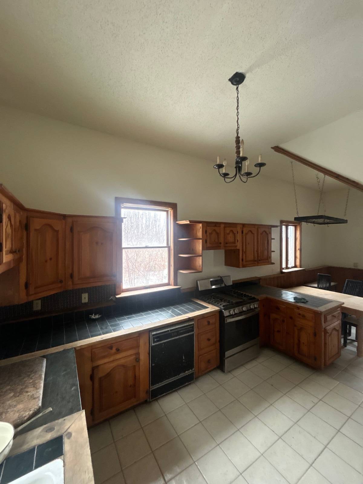 #4 photo, 192 Giovanni Macri Drive, Sloansville , NY 12160