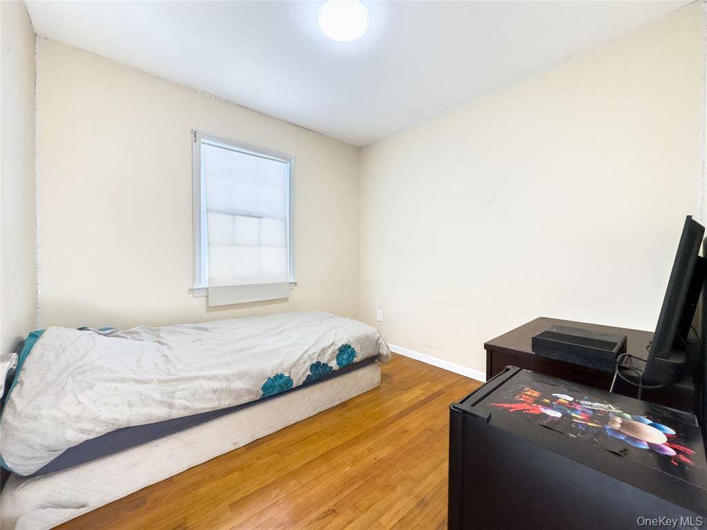 #27 photo, 8 Noel Court, Brewester , NY 10509