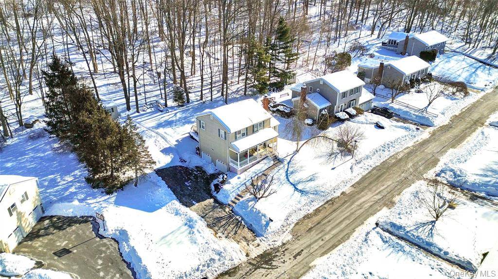 #31 photo, 8 Noel Court, Brewester , NY 10509