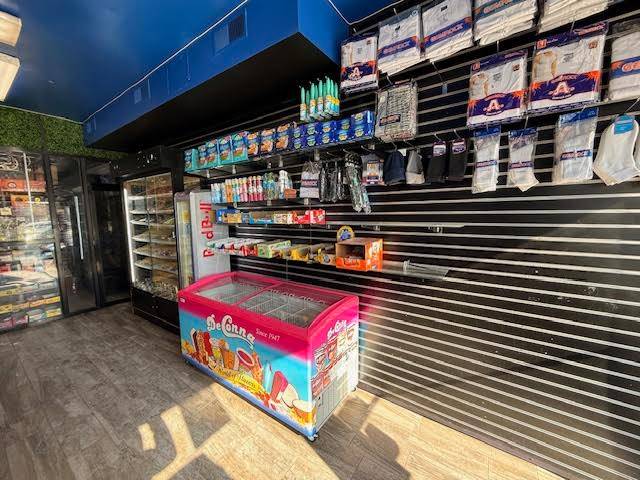 #6 photo, 183 McClean Ave., Staten Island , NY 10305