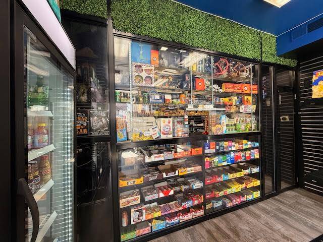 #7 photo, 183 McClean Ave., Staten Island , NY 10305