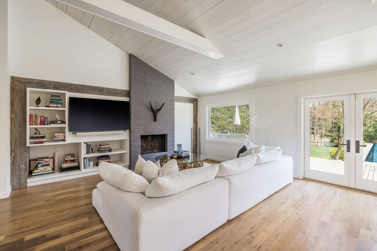 #13 photo, 64 Alewive Brook Road, East Hampton , NY 11937