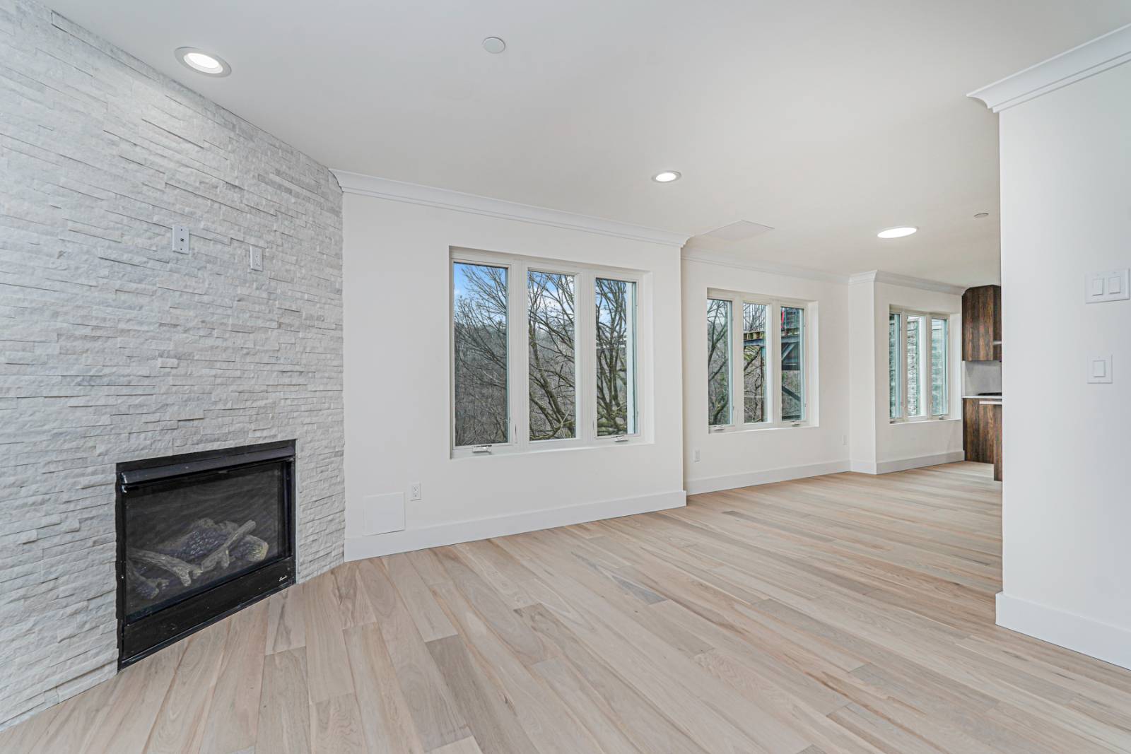 #5 photo, 54 Cedarcliff Road, סטטן איילנד Staten Island , NY 10301