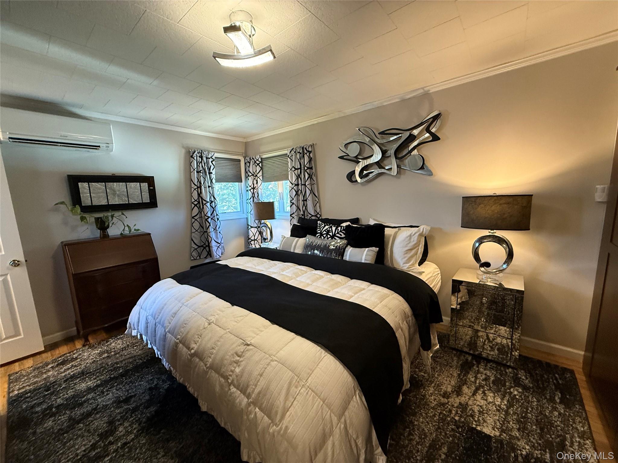 #15 photo, 14 Townsend Place, Syosset , NY 11791