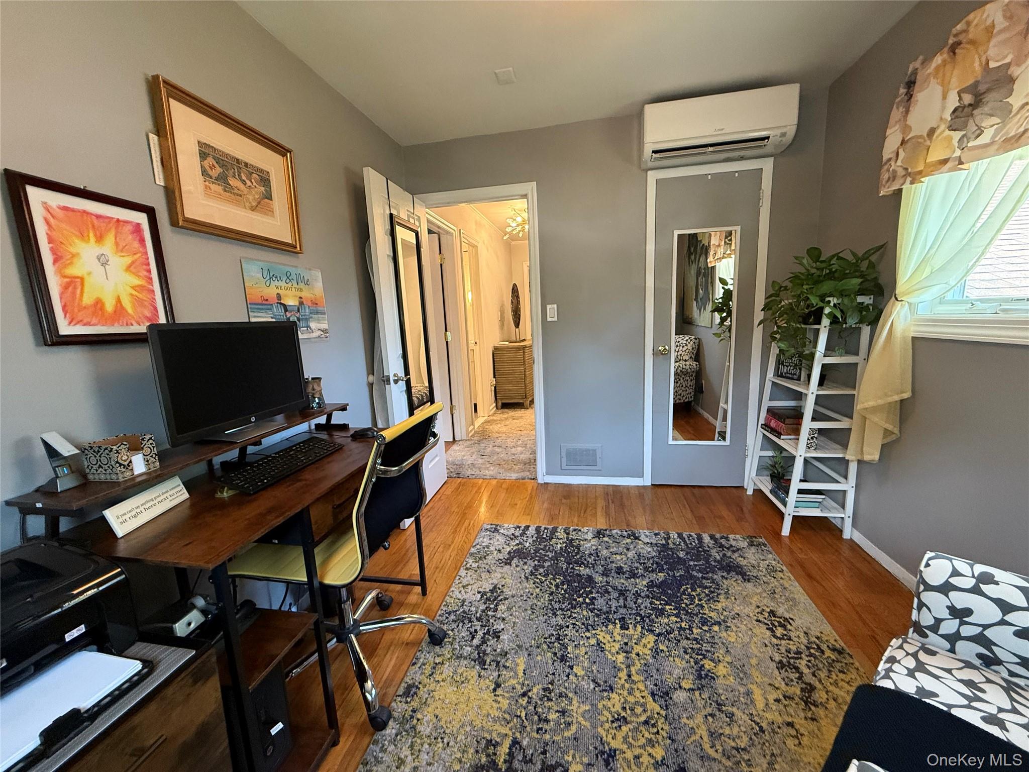 #17 photo, 14 Townsend Place, Syosset , NY 11791