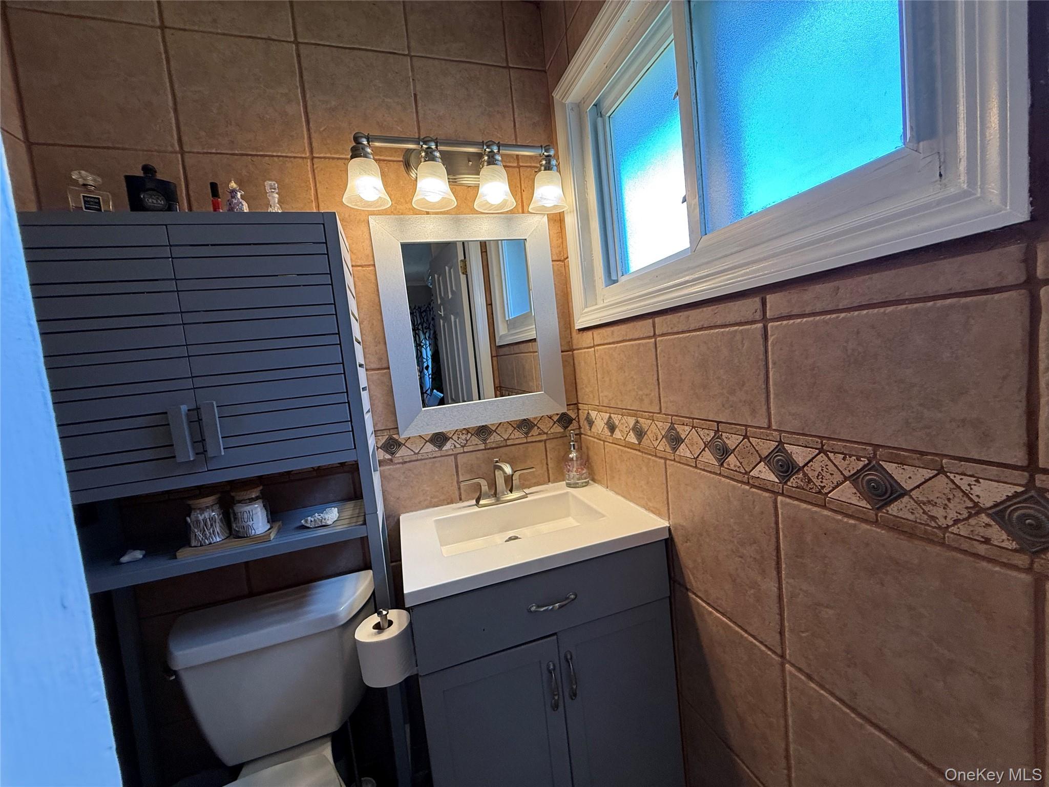 #20 photo, 14 Townsend Place, Syosset , NY 11791