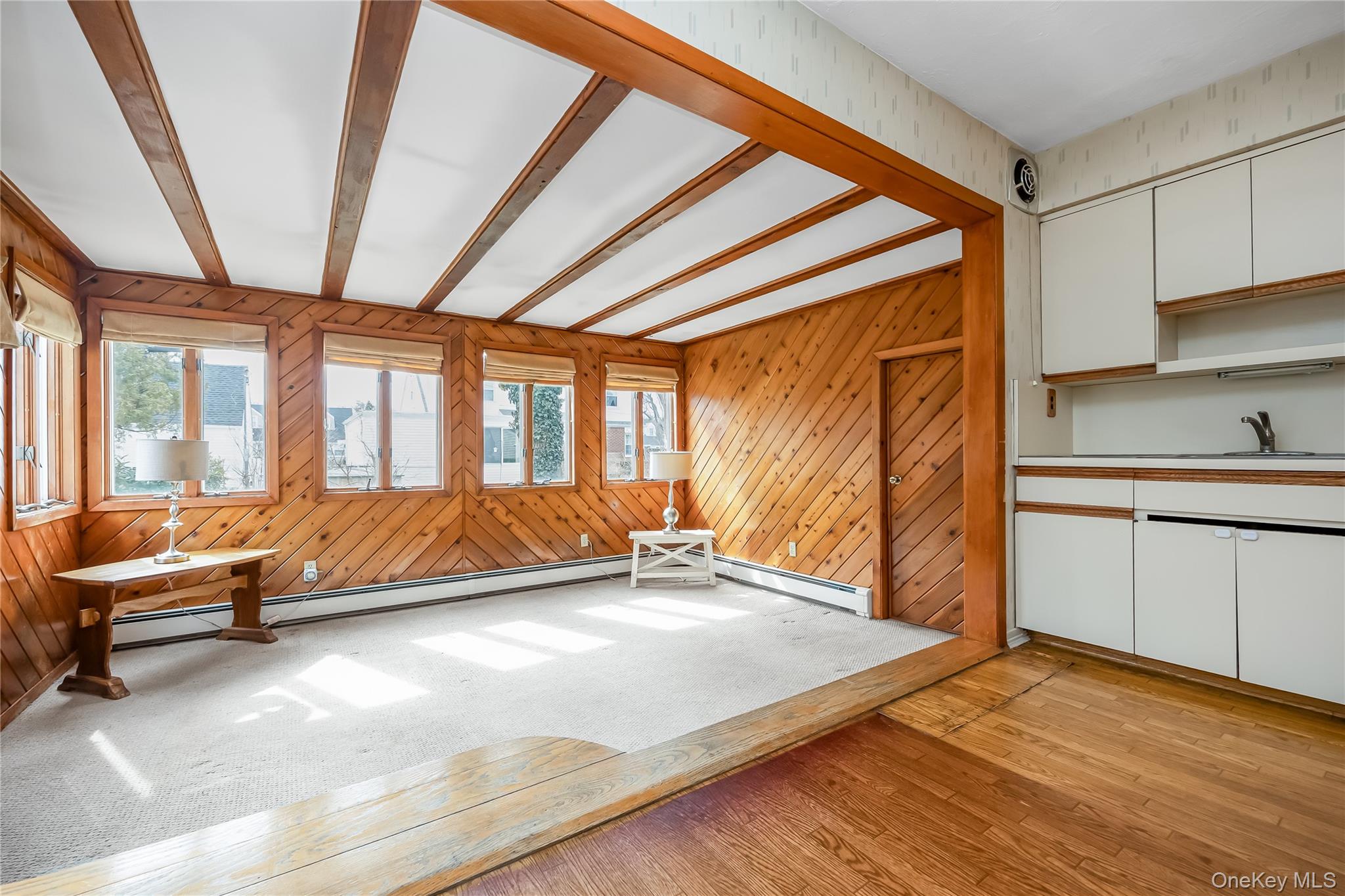 #11 photo, 124 Greystone Road, Rockville Centre , NY 11570