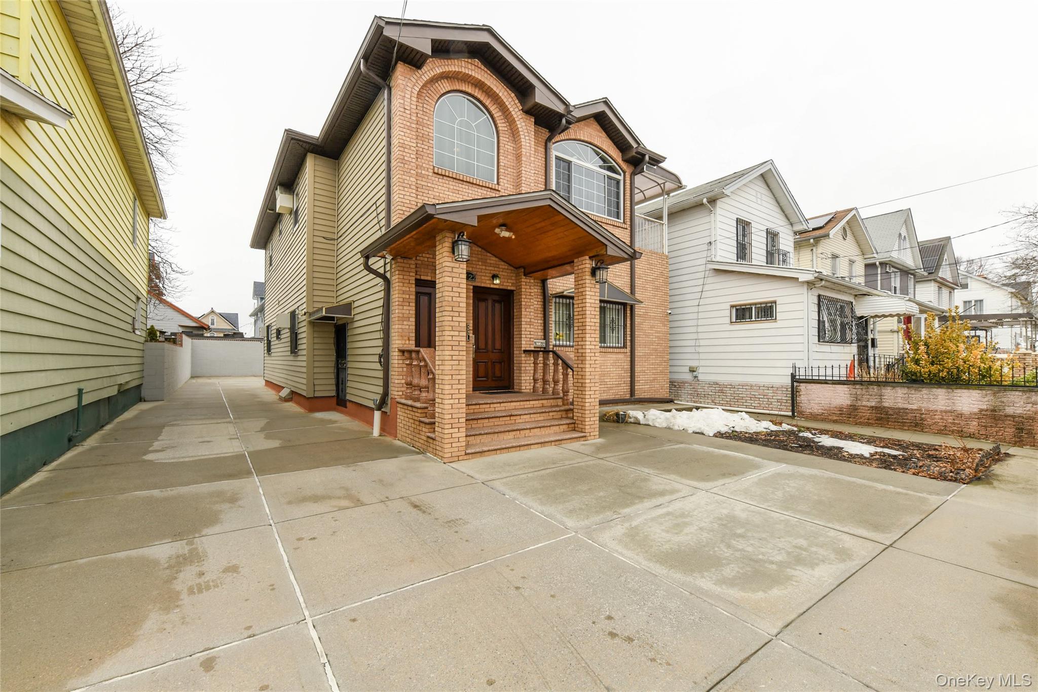 #2 photo, 97-22 127th Street, Richmond Hill , NY 11419