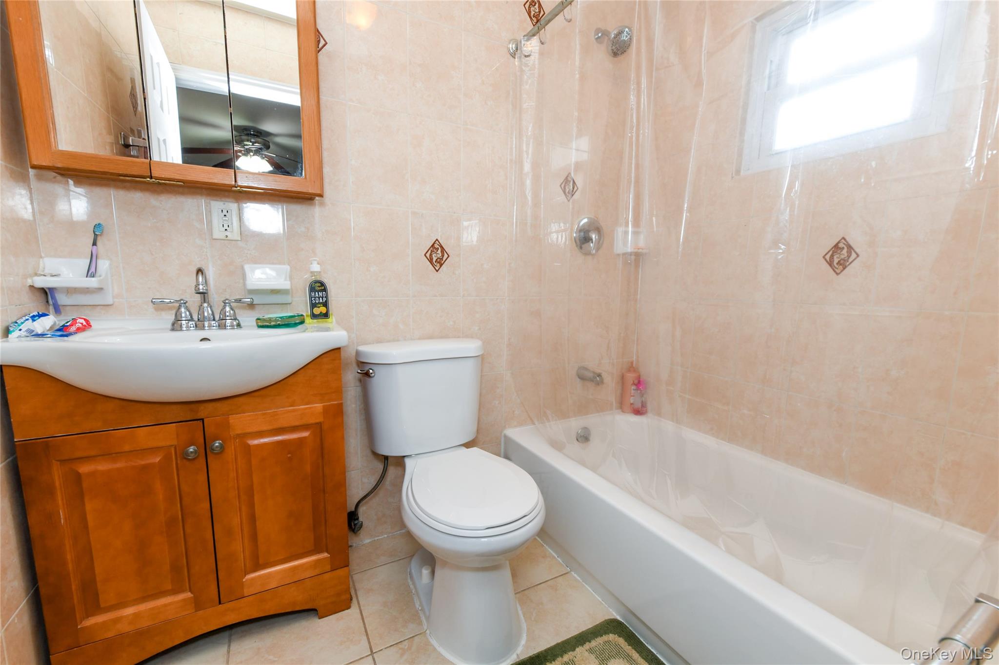 #20 photo, 97-22 127th Street, Richmond Hill , NY 11419