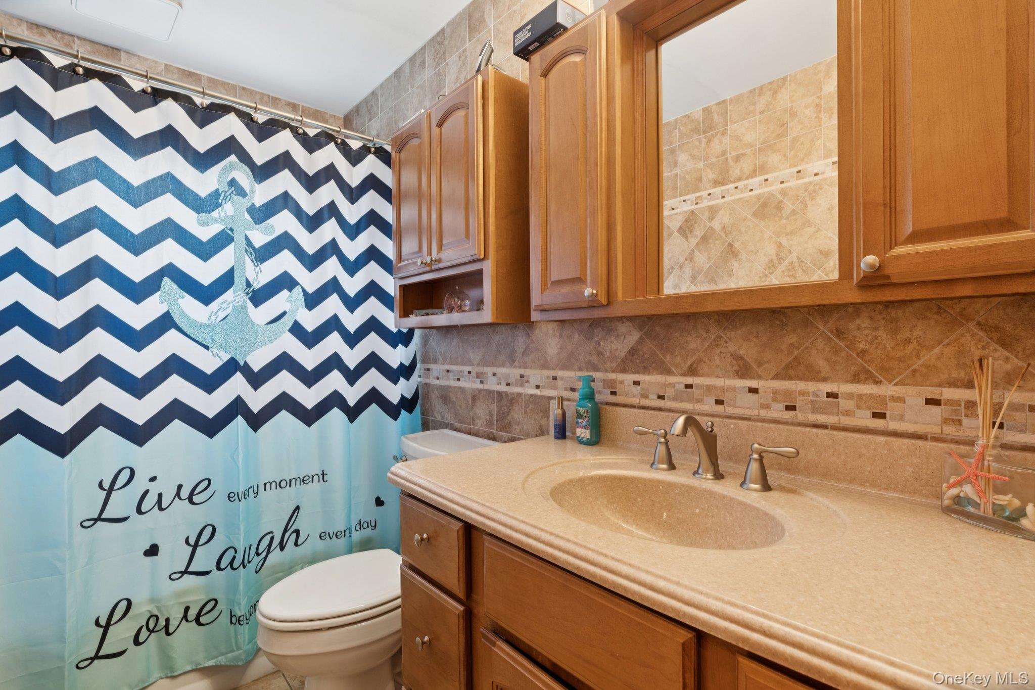 #14 photo, 295 Silver Street, West Babylon , NY 11704