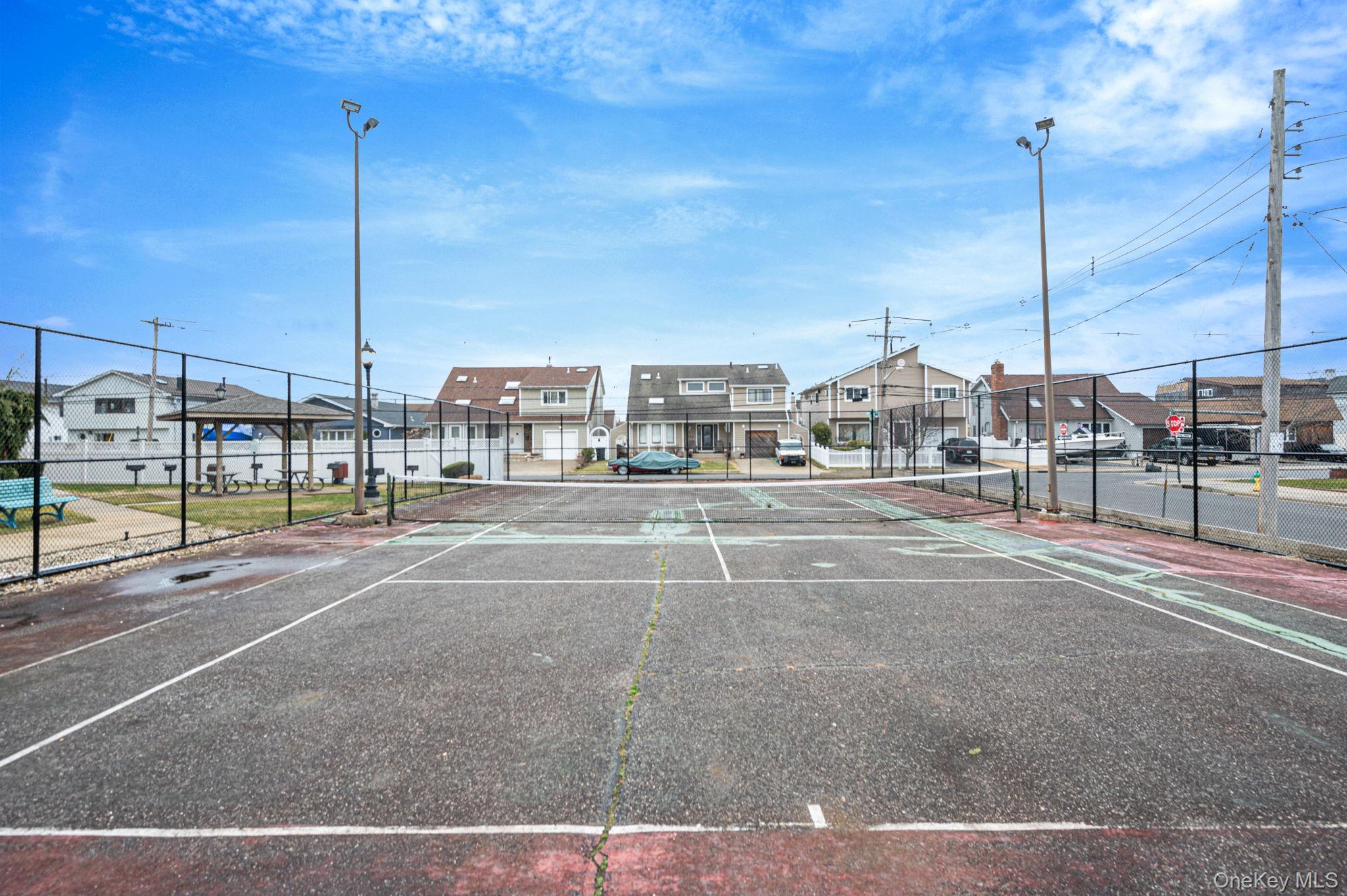 #12 photo, 725 Miller Avenue, Freeport , NY 11520