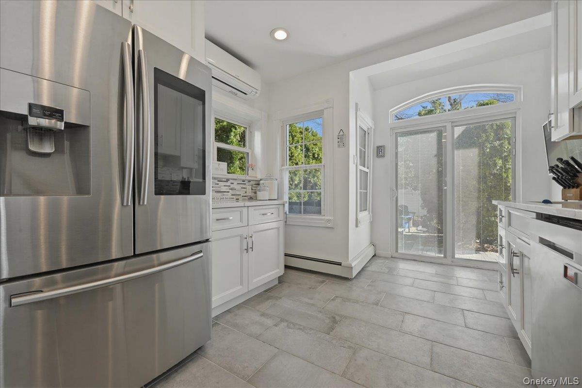 #9 photo, 17 Meadow Street, Garden City , NY 11530