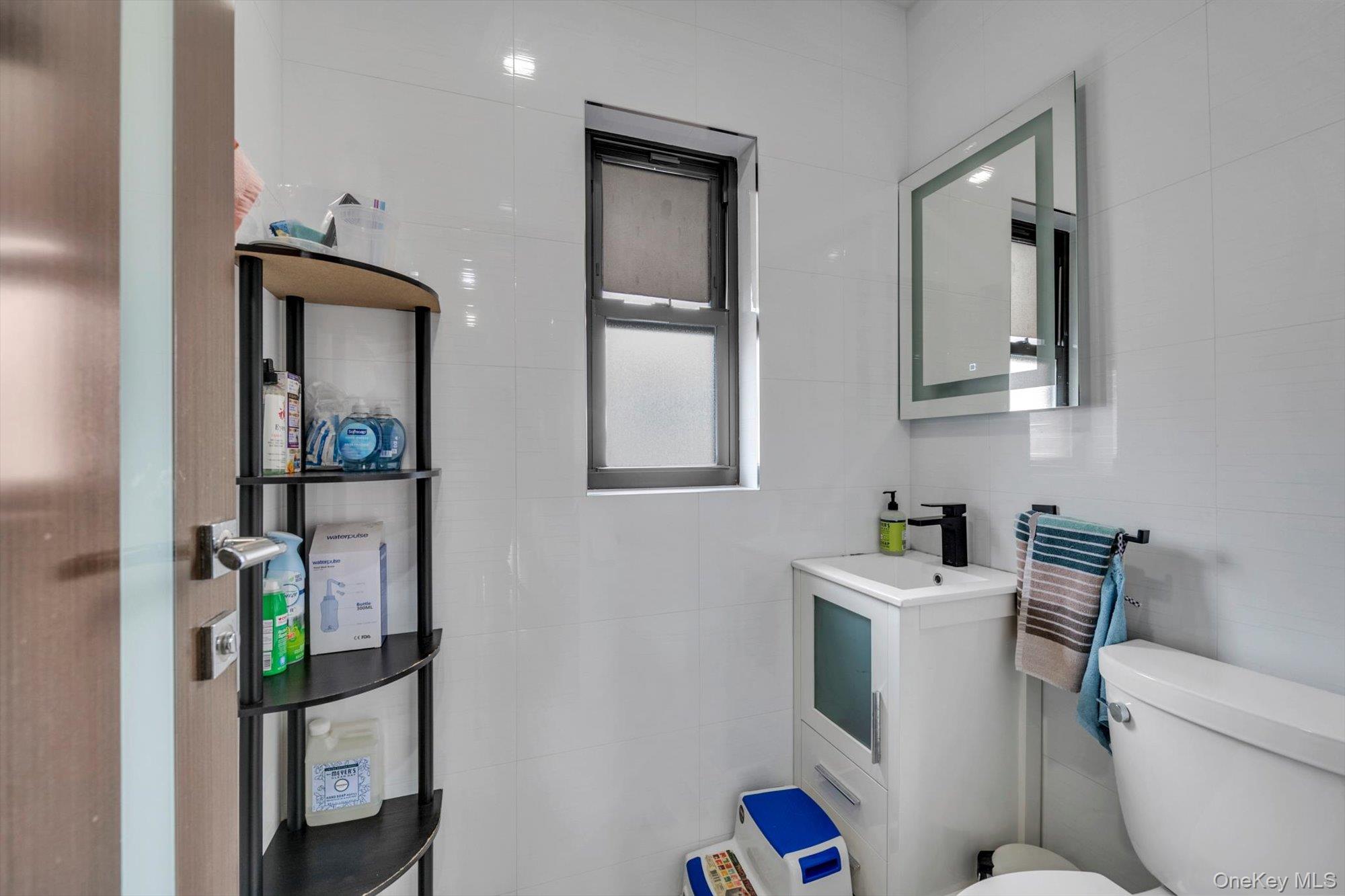 #10 photo, 5033 68th Street, Woodside , NY 11377