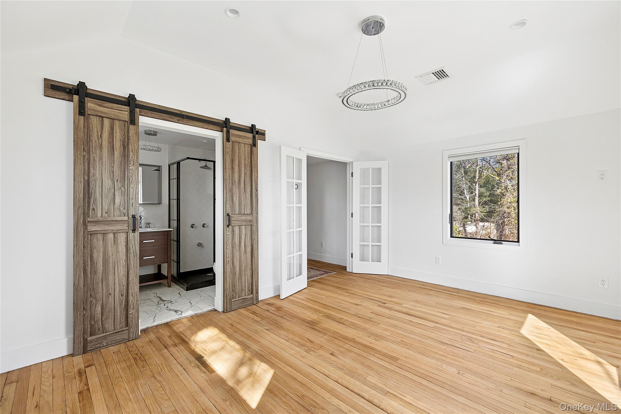 #10 photo, 14 Suydam Drive, Melville , NY 11747