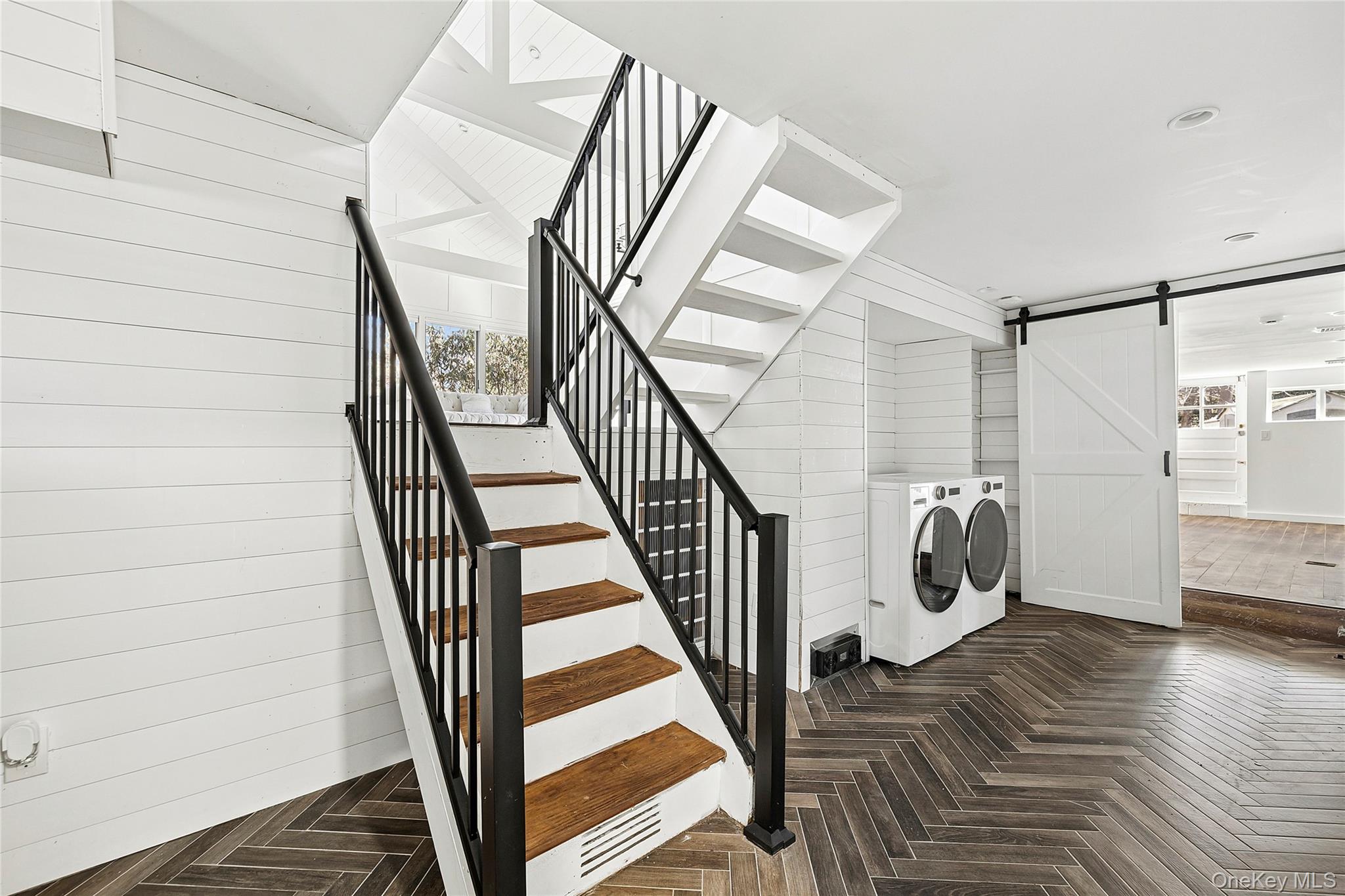 #14 photo, 14 Suydam Drive, Melville , NY 11747