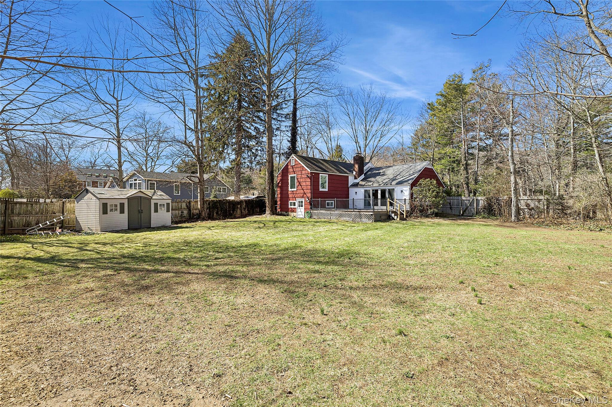 #19 photo, 14 Suydam Drive, Melville , NY 11747