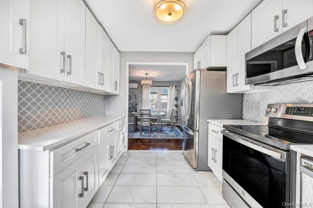 #10 photo, 16 Jerome Road, Sound Beach , NY 11789