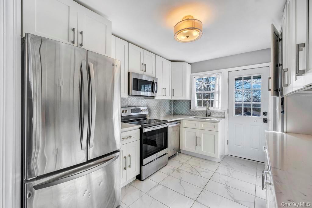 #13 photo, 16 Jerome Road, Sound Beach , NY 11789