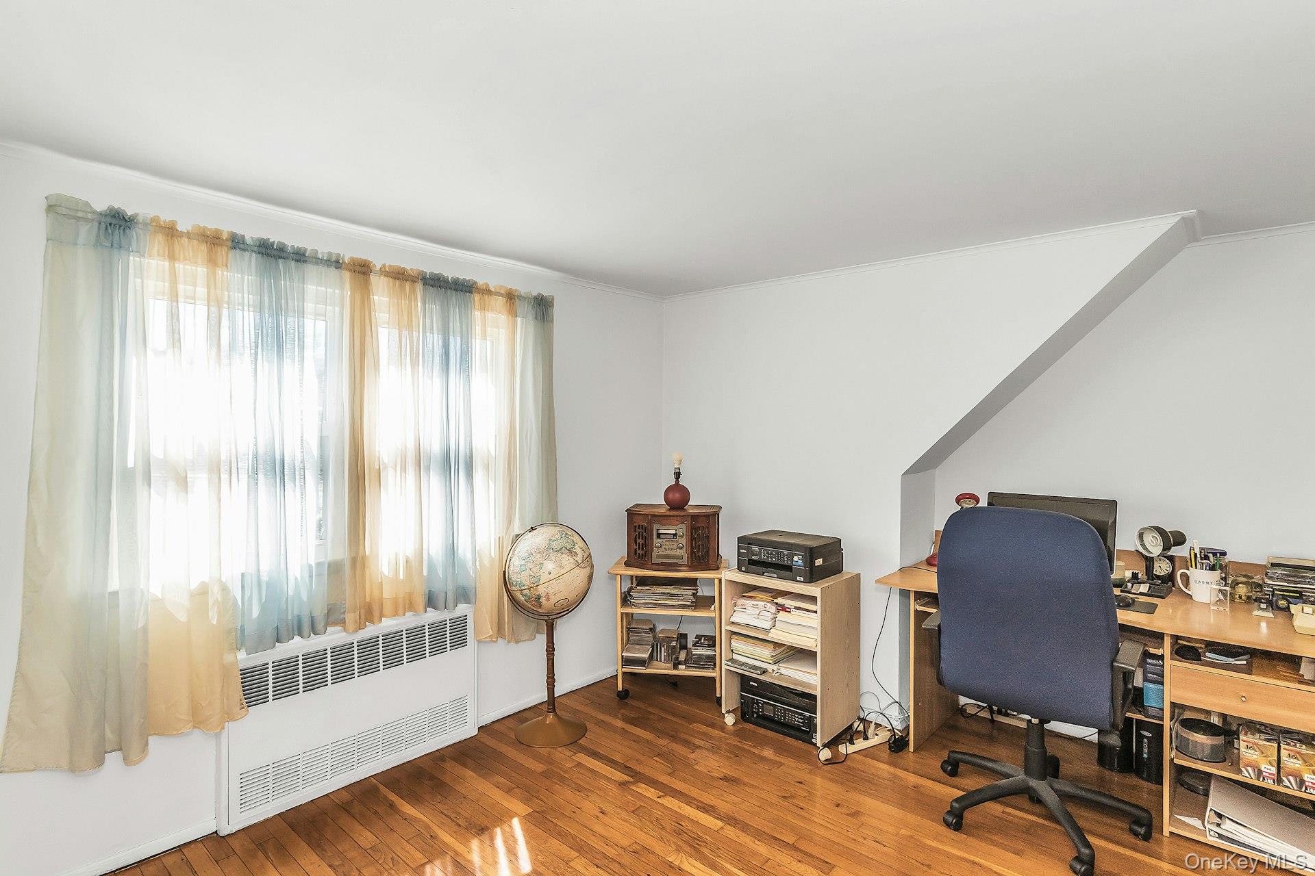 #15 photo, 1844 Old Mill Road, Merrick , NY 11566