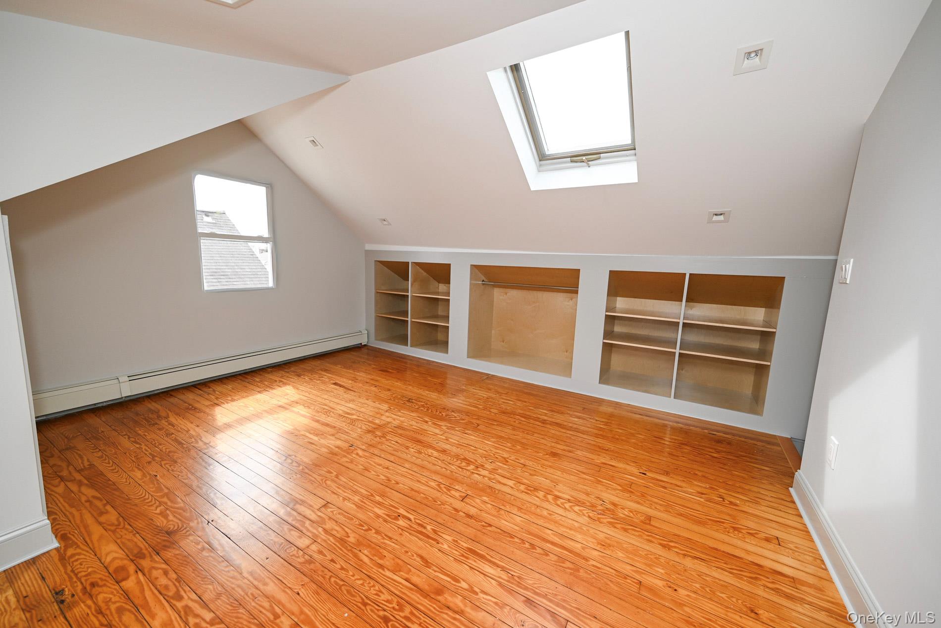 #18 photo, 29 Everett Street, Lynbrook , NY 11563