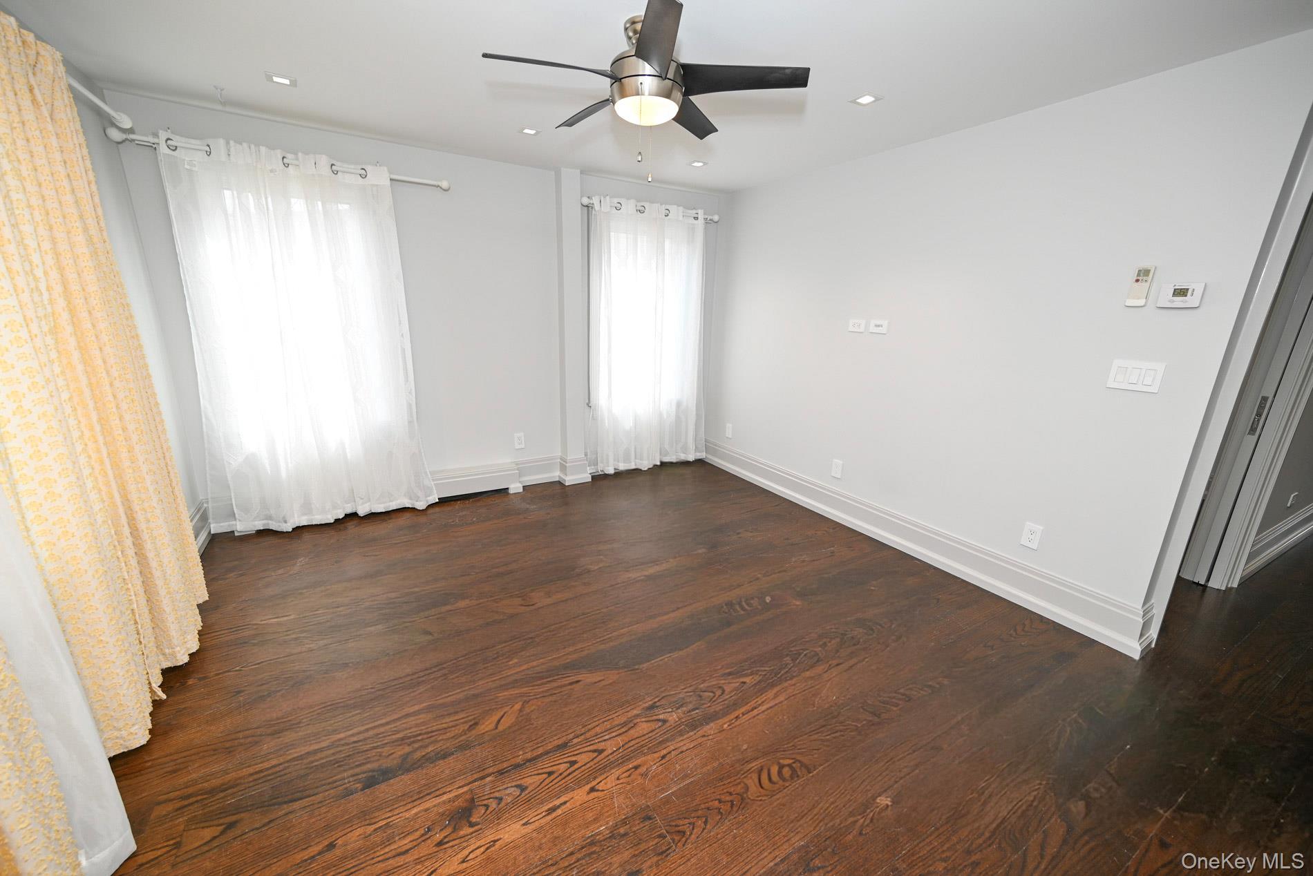 #7 photo, 29 Everett Street, Lynbrook , NY 11563