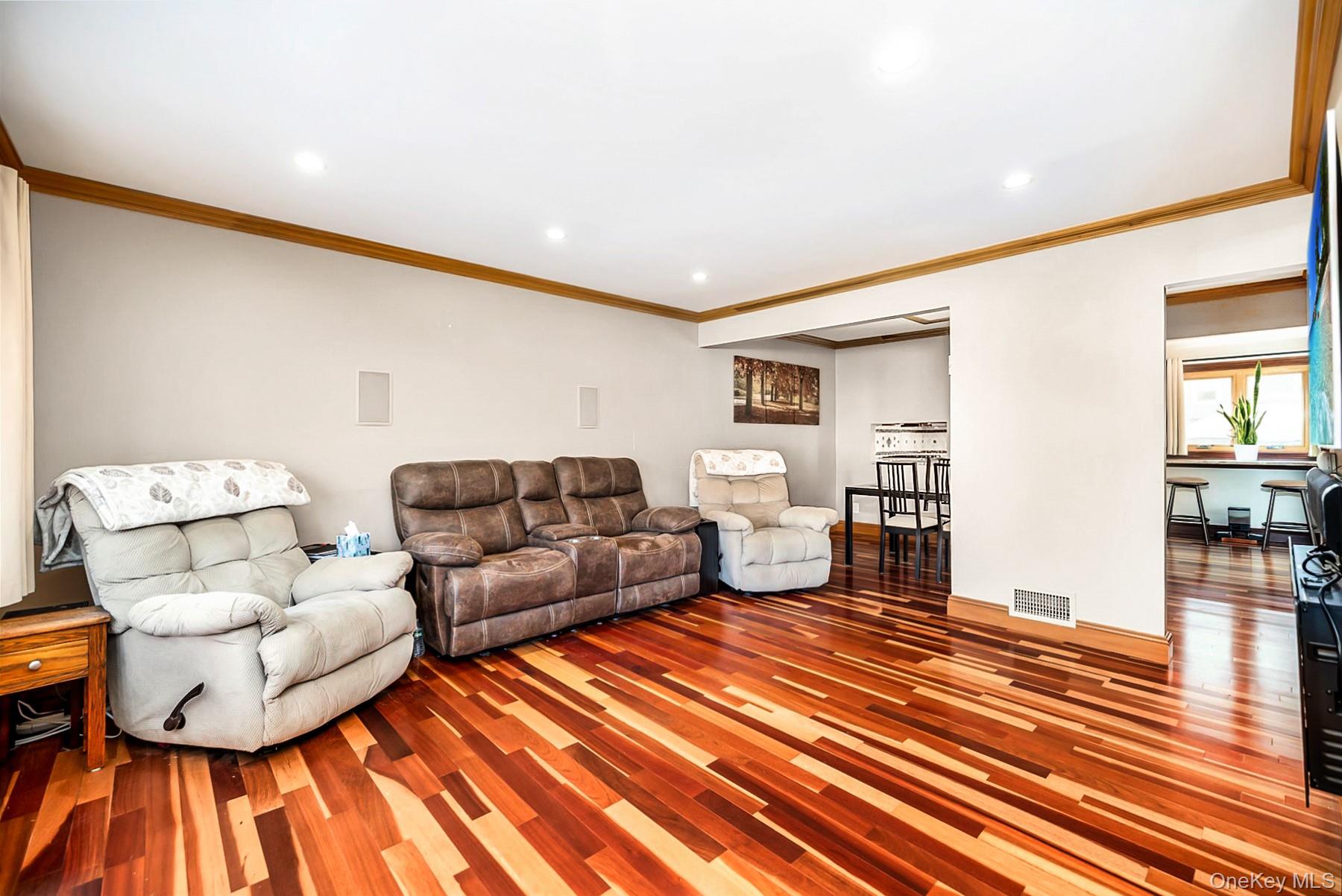 #14 photo, 2374 Fish Avenue, North Bellmore , NY 11710