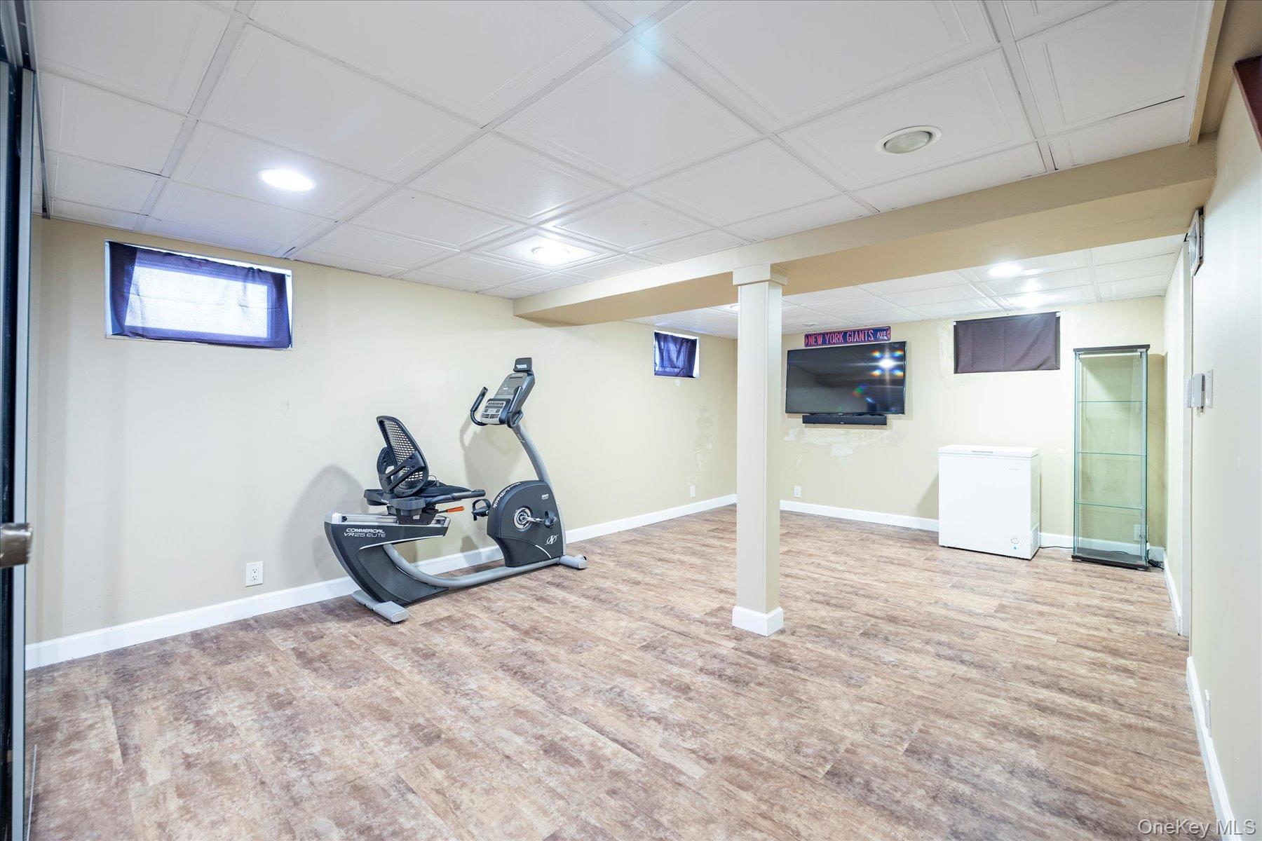 #20 photo, 2374 Fish Avenue, North Bellmore , NY 11710