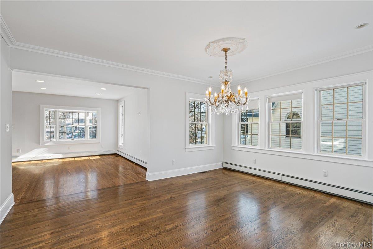 #9 photo, 12 Davison Avenue, নাসাউ কাউন্টি East Rockaway , NY 11518