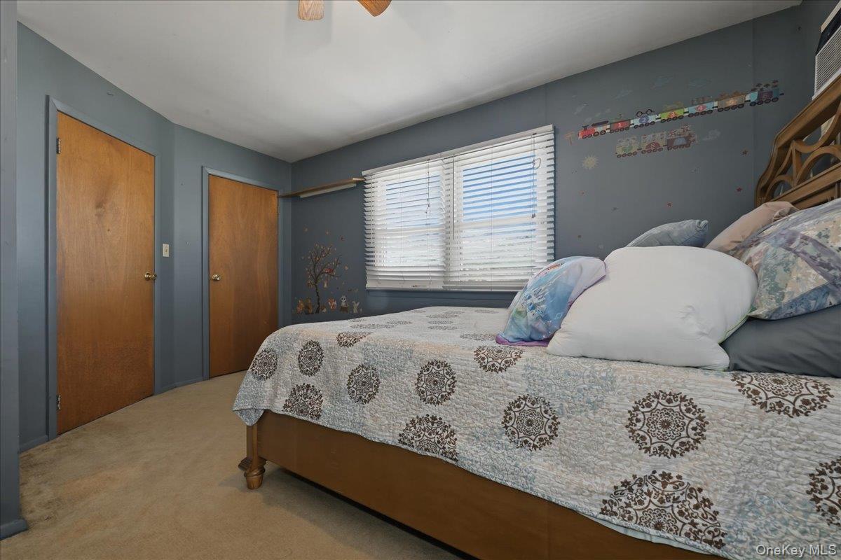 #15 photo, 2 Squirrel Drive, নাসাউ কাউন্টি East Rockaway , NY 11518