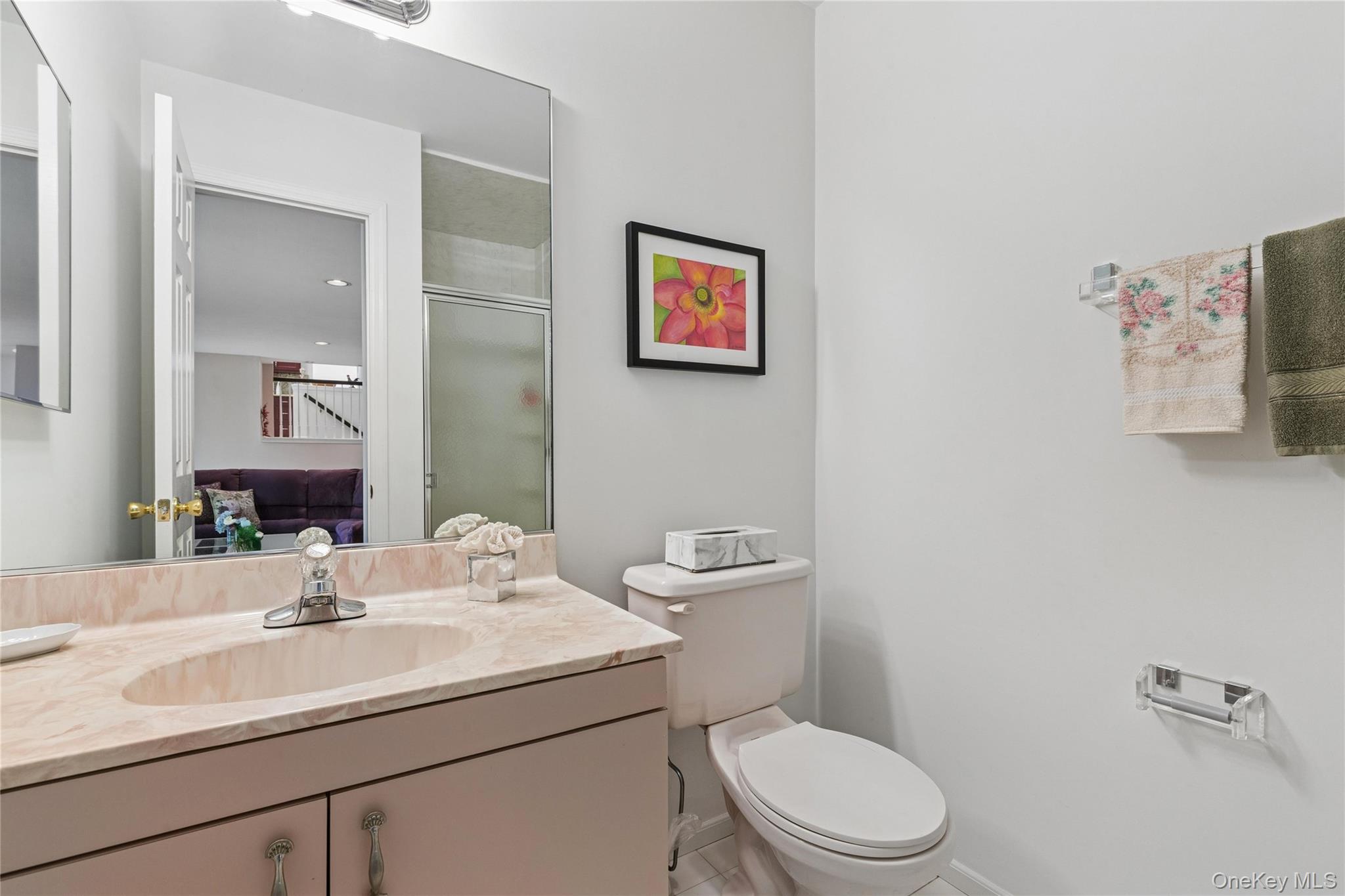 #16 photo, 12 Stone Gate Court, Smithtown , NY 11787