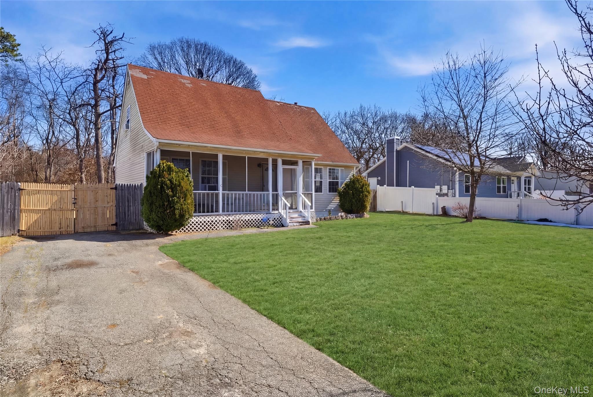 #2 photo, 55 Carver Boulevard, Bellport , NY 11713