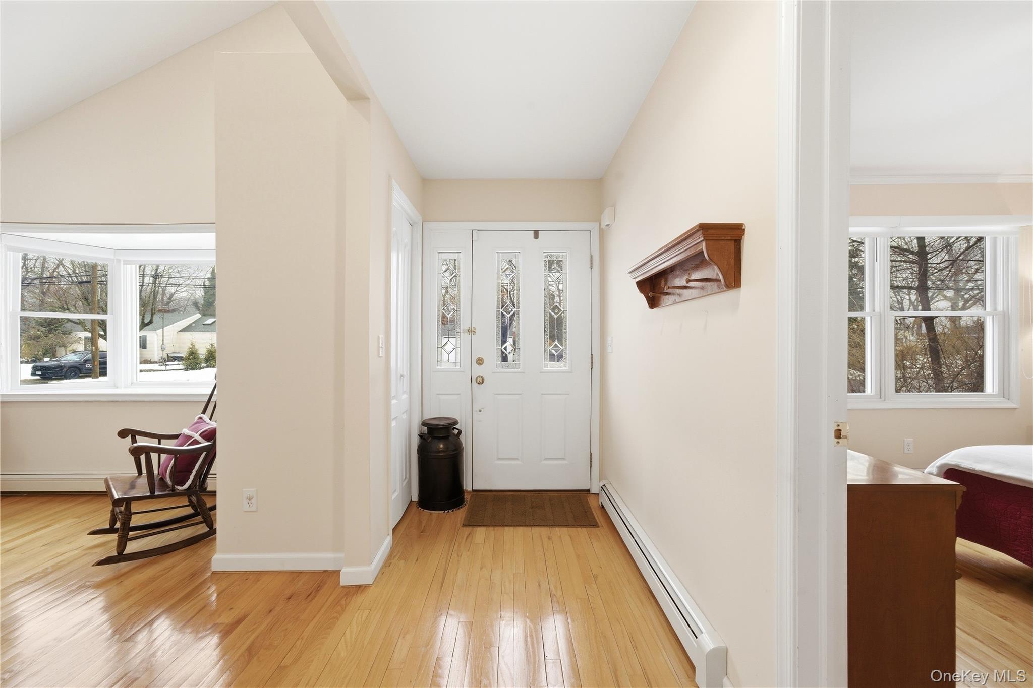 #4 photo, 43 Ridgeway Boulevard, Bay Shore , NY 11706