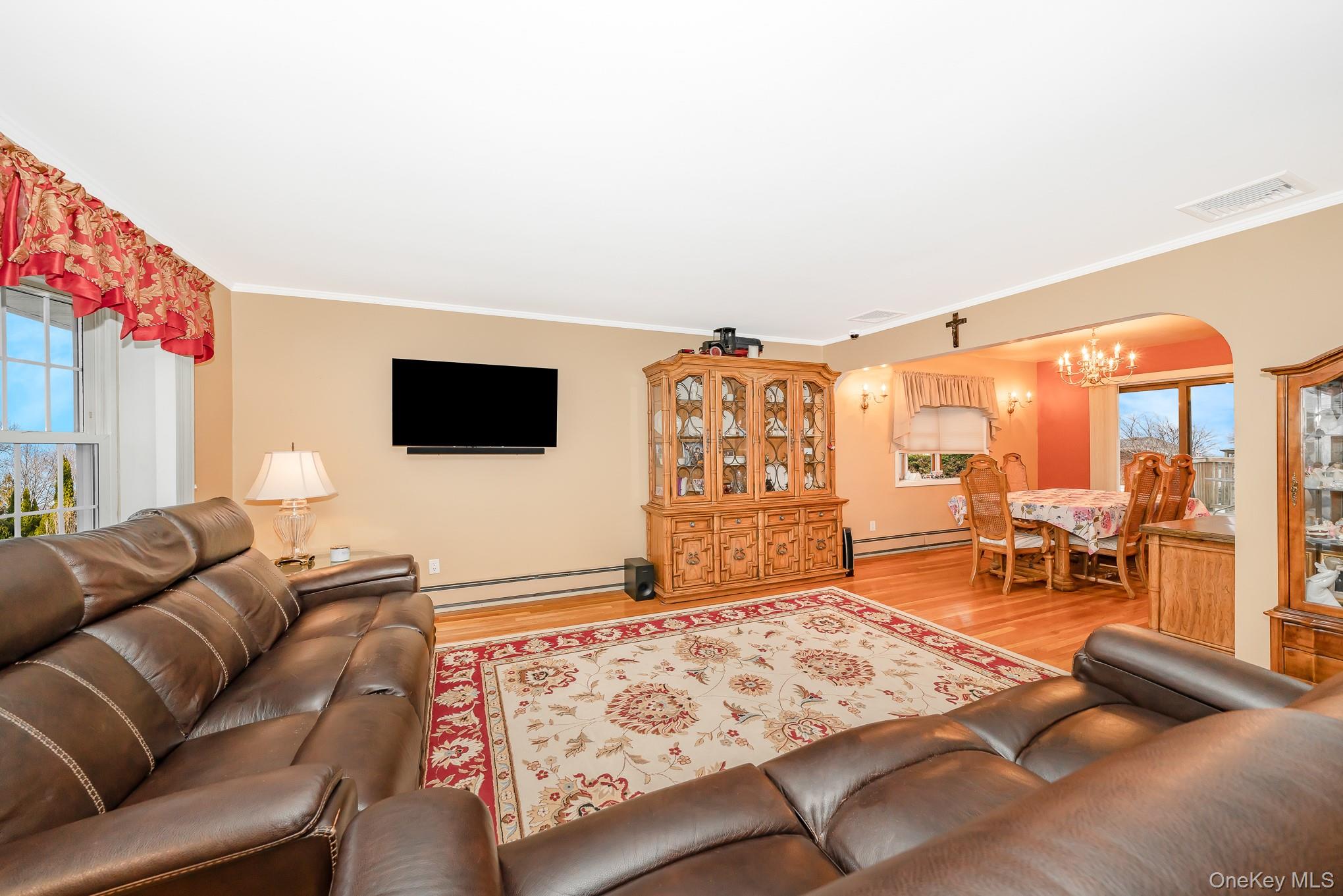 #14 photo, 15 Lourae Drive, Massapequa Park , NY 11762