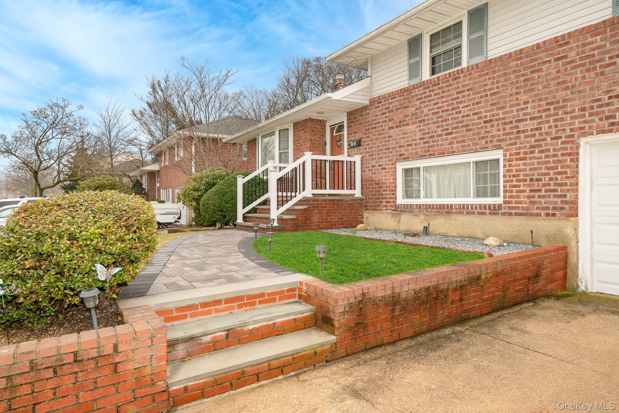 #3 photo, 15 Lourae Drive, Massapequa Park , NY 11762