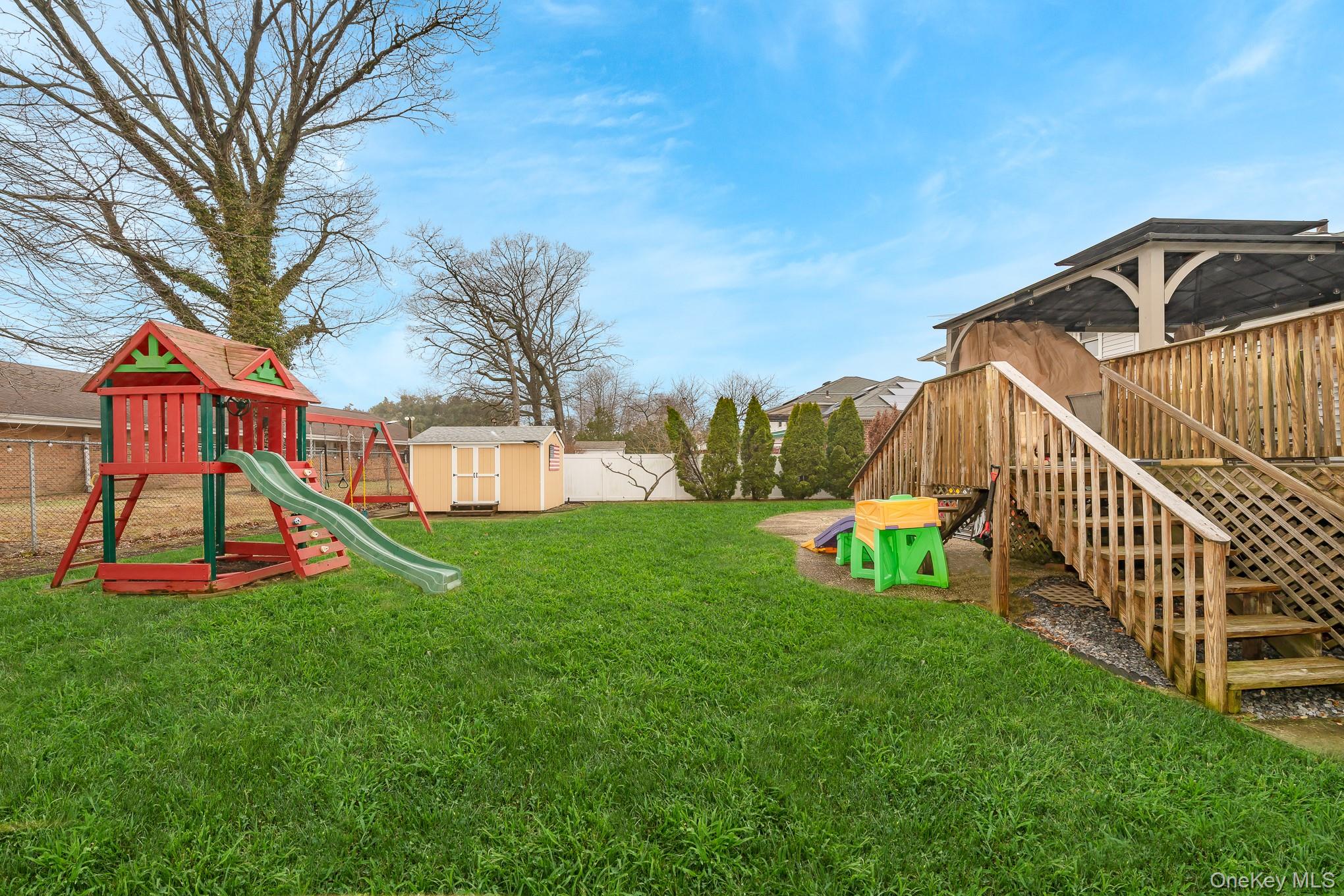 #5 photo, 15 Lourae Drive, Massapequa Park , NY 11762