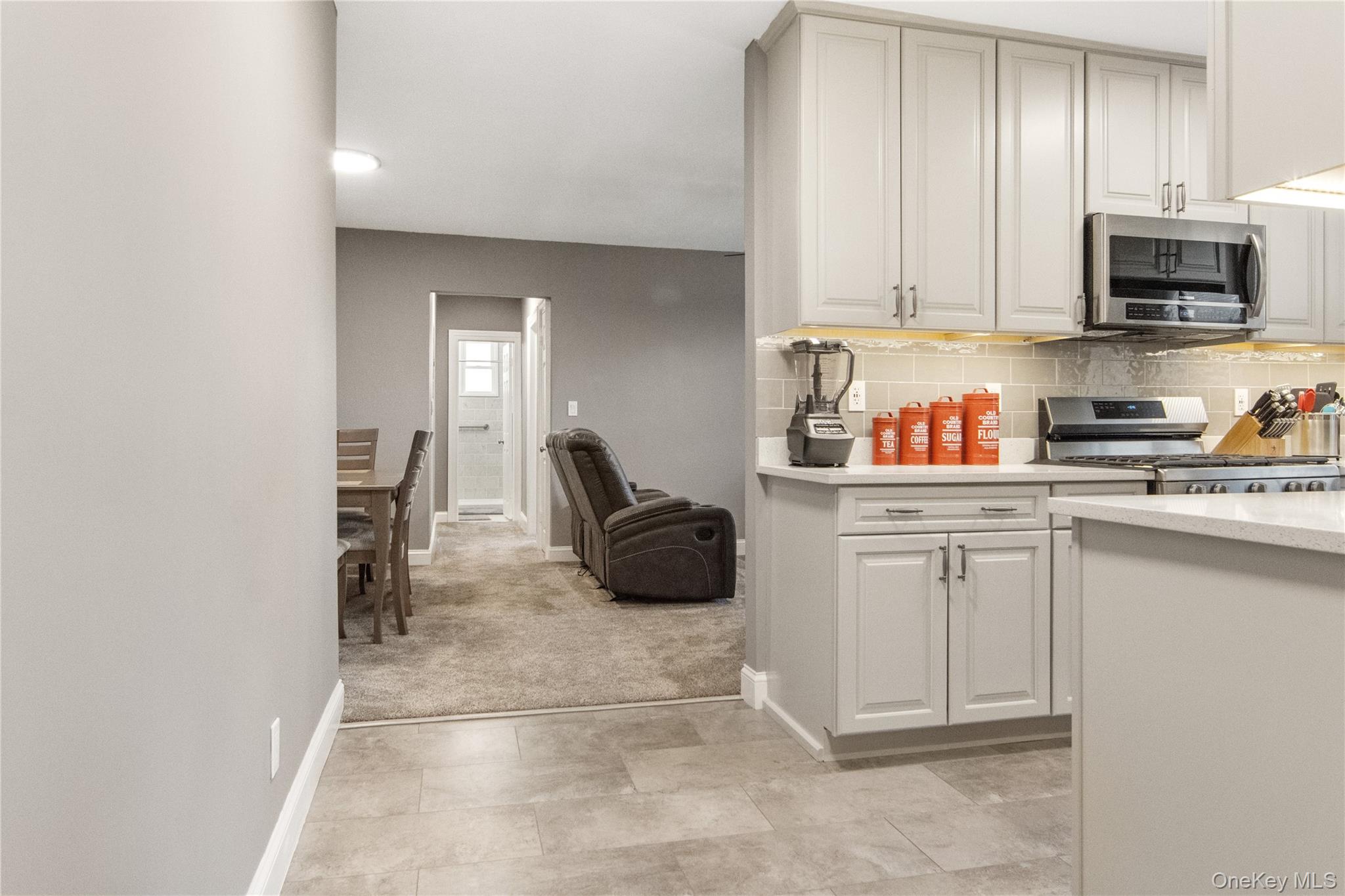 #3 photo, 185 Bryant Avenue, White Plains , NY 10605