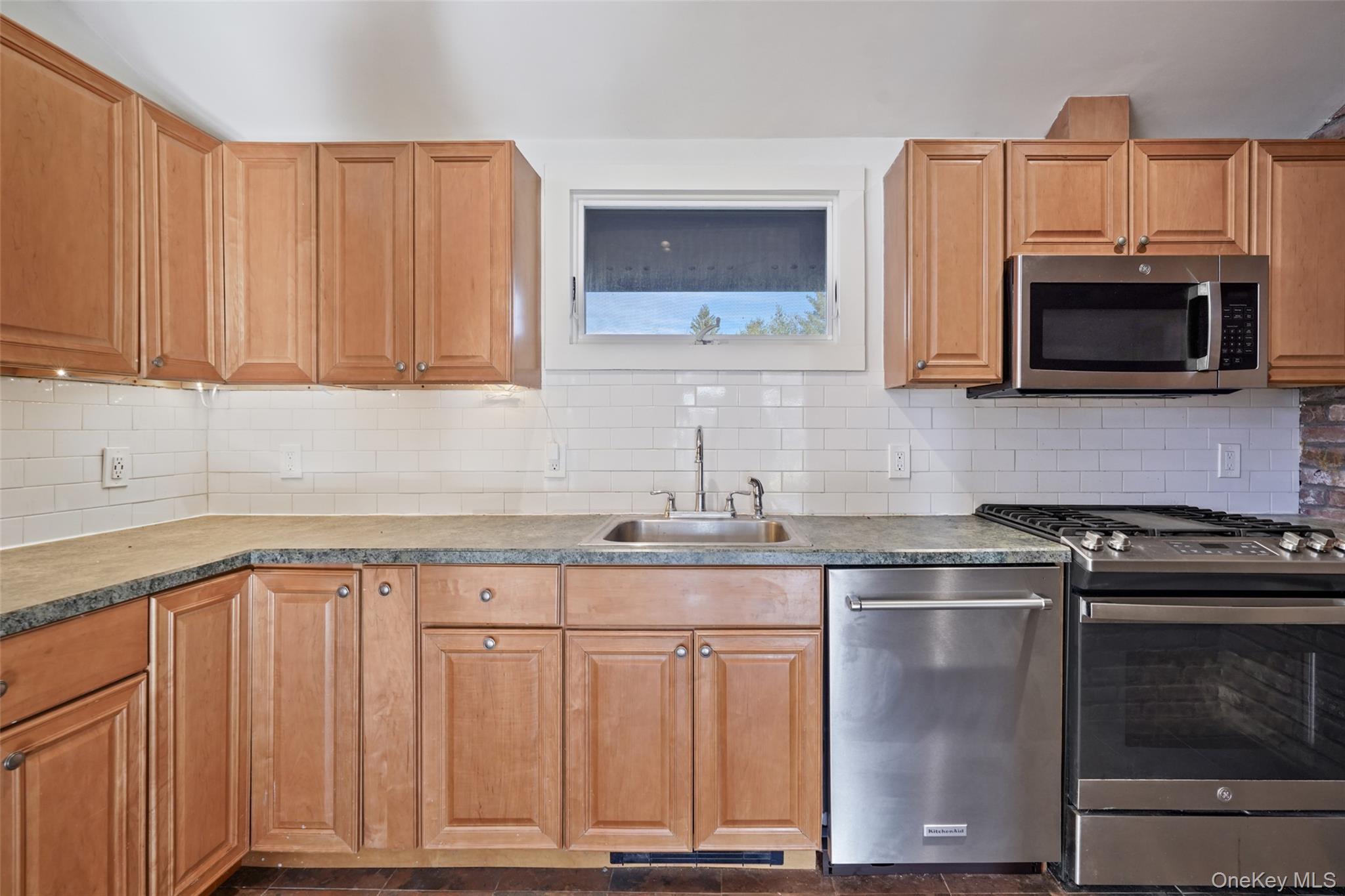 #7 photo, 12B Flintlock Ridge Road, Katonah , NY 10536