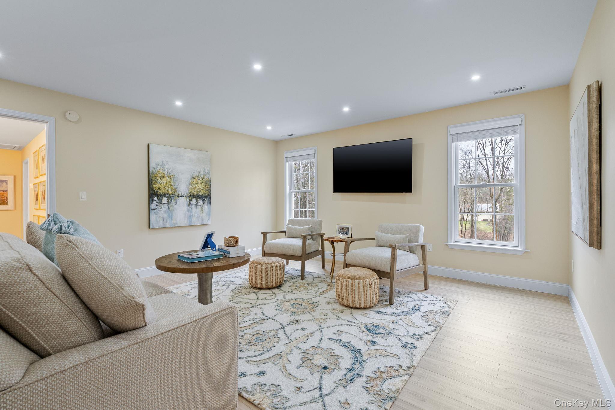 #17 photo, 159 Rombout Road, Poughkeepsie , NY 12603