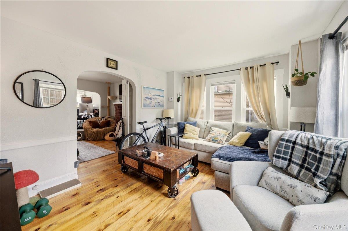 #6 photo, 23 Forsythe Place, Newburgh , NY 12550