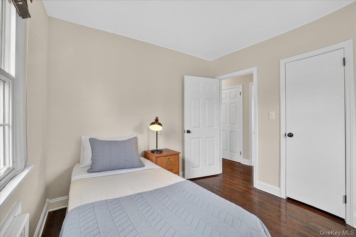 #11 photo, 19 N French Avenue, Elmsford , NY 10523