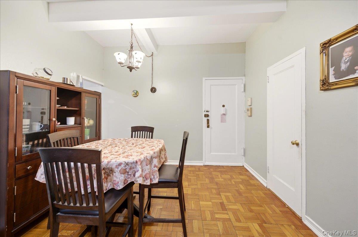 #8 photo, 1561 Metropolitan Avenue, Bronx , NY 10462