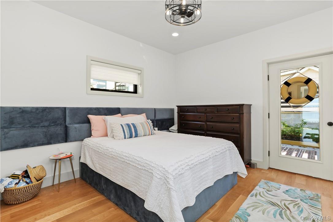 #12 photo, 81 Rochelle Street, Bronx , NY 10464