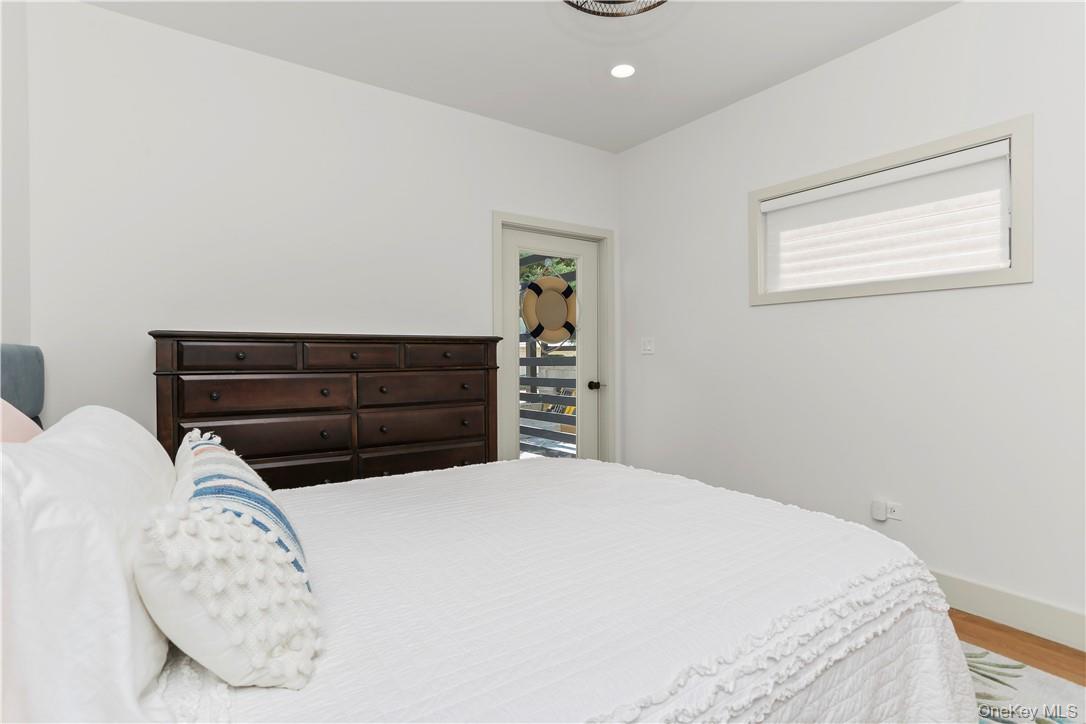 #13 photo, 81 Rochelle Street, Bronx , NY 10464