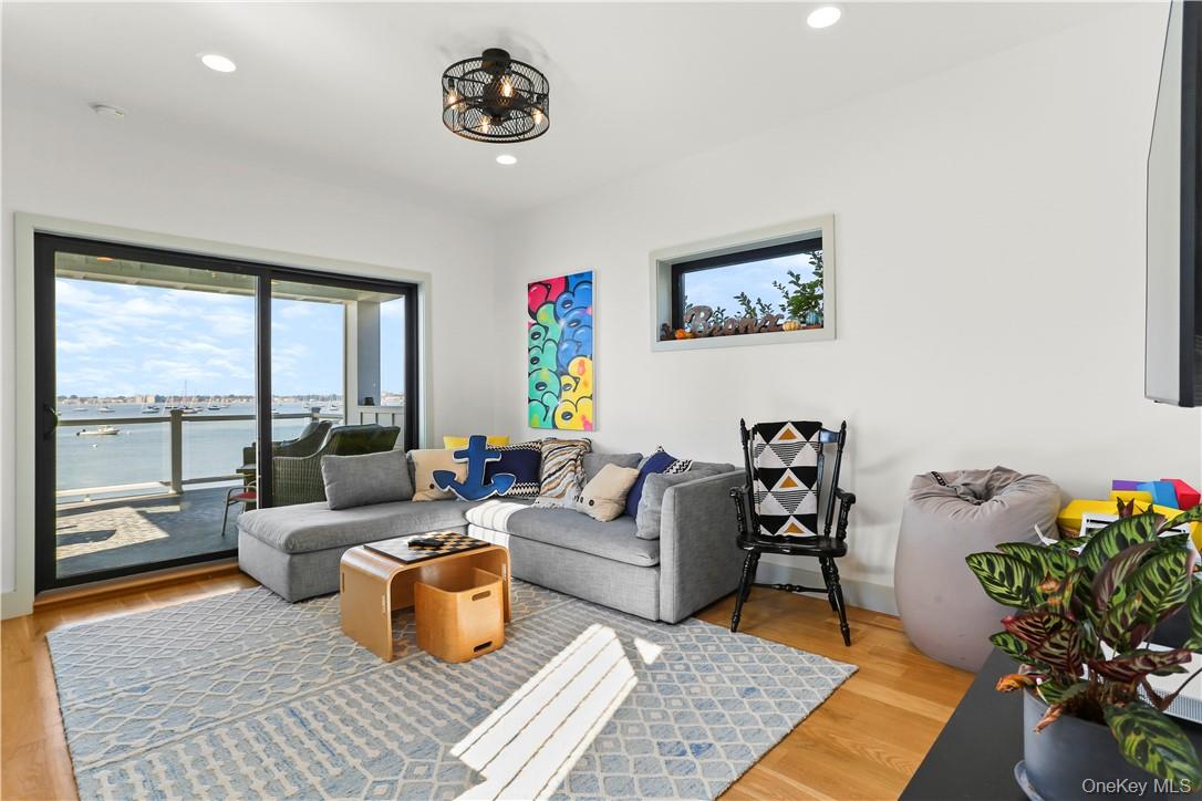 #17 photo, 81 Rochelle Street, Bronx , NY 10464