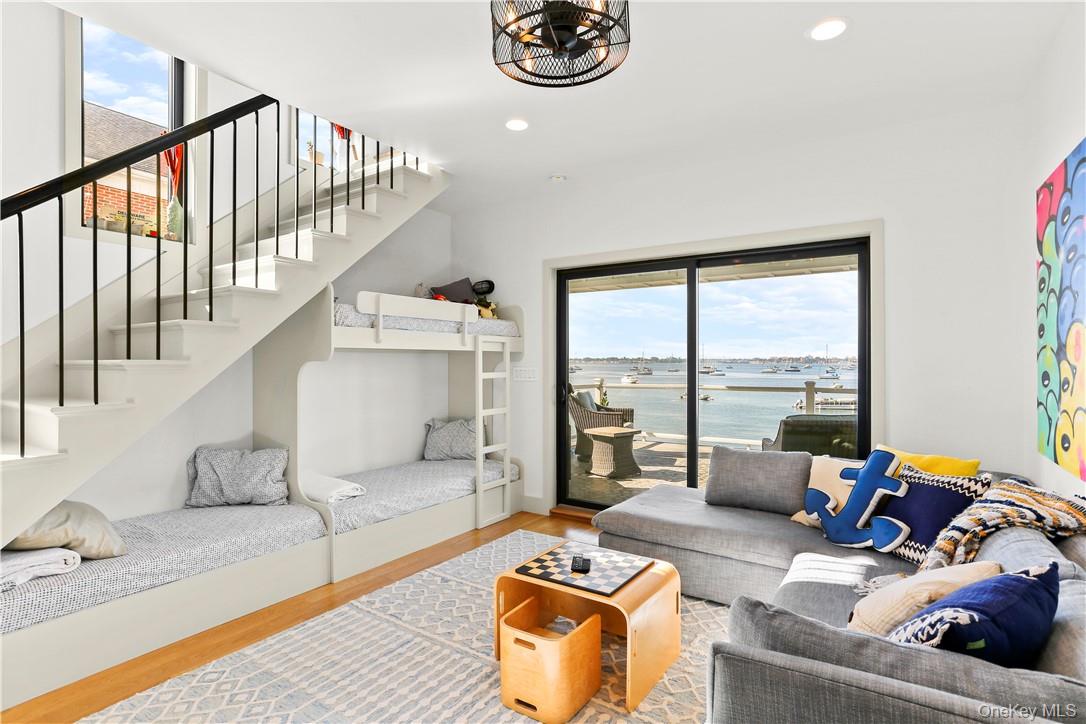 #18 photo, 81 Rochelle Street, Bronx , NY 10464